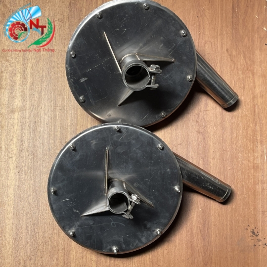 Bơm Tưới Xa (Bơm béc) ống 42 - 49