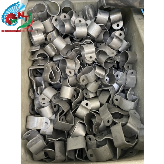 Cổ dê siết ống tuýp.