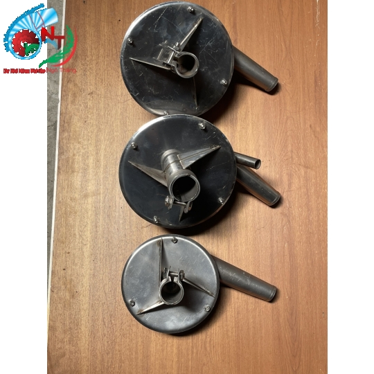 Bơm tưới vườn ống 42